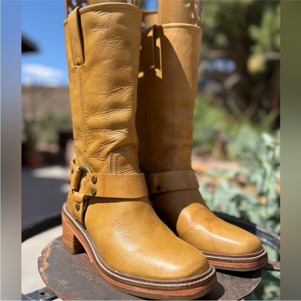 Frye Women's Heeled Boots in Mustard Yellow - Picture 3 of 9